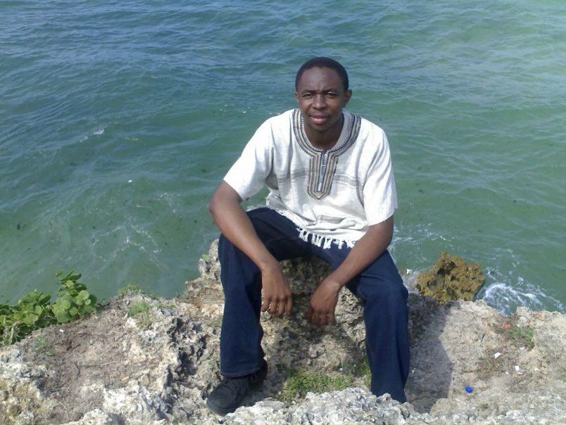 Erik Omondi фото №3