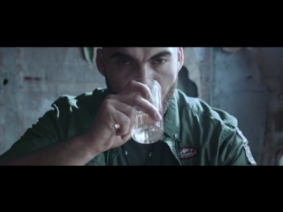 Премьера! Андрей Гризли, Вахтанг - Небо над нами (feat.ft.&.и)