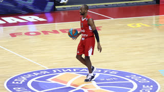 23/12/19 | Уилл Каммингс забивает баззер в 1-й четверти против Химок