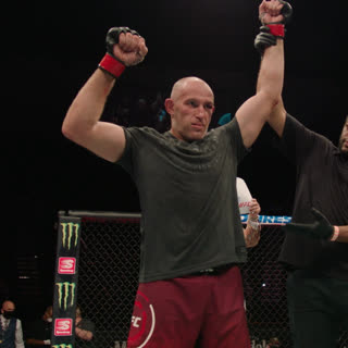 Алексей Олейник и Андрей Орловский - самые опытные участники UFC Вегас 19